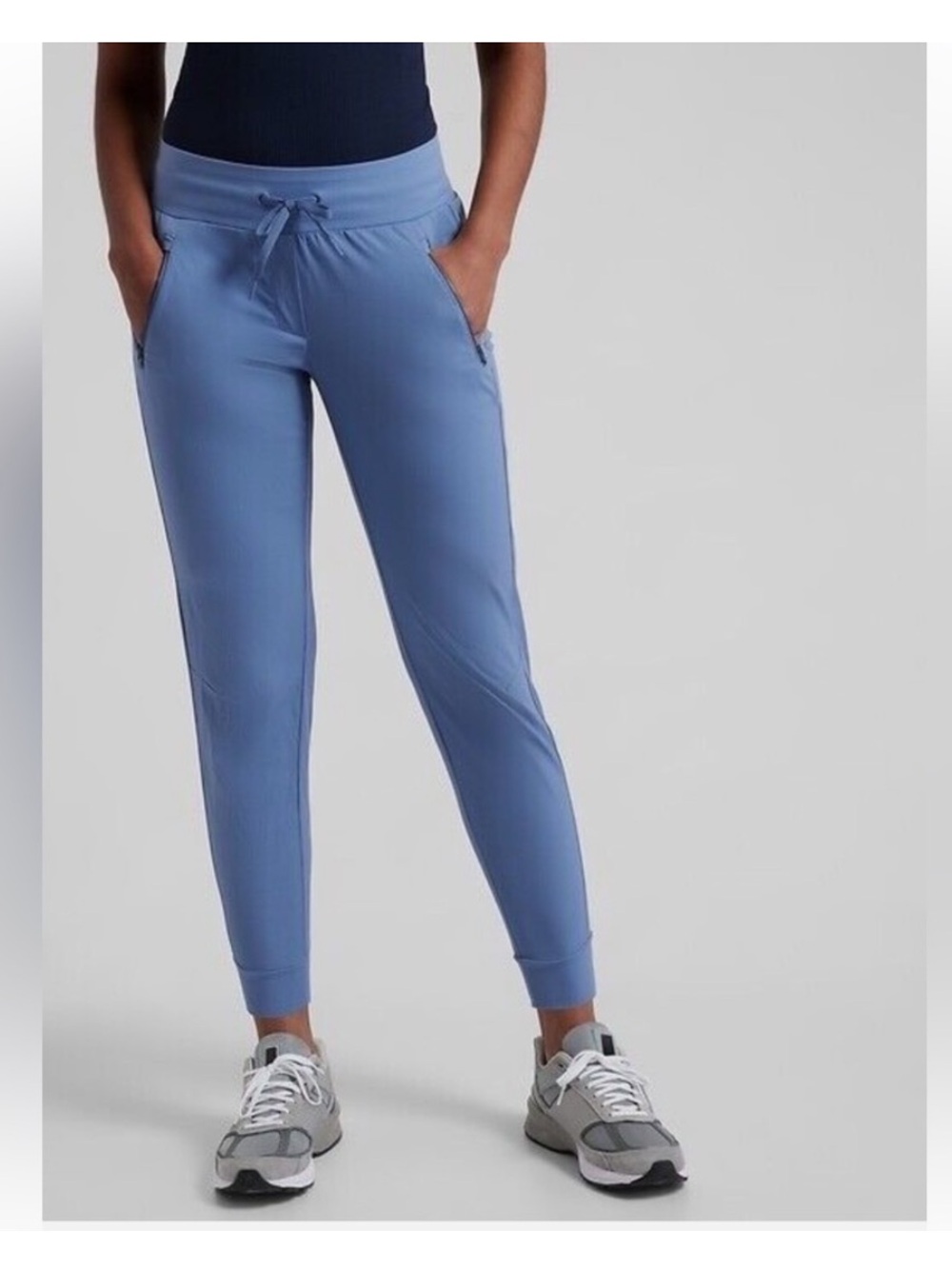 ATHLETA Trekkie North High Rise Jogger Size 14 Cottage blue E102
